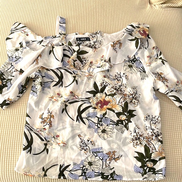 SHEIN blouse - Picture 3 of 3